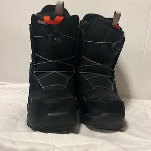 Burton kids Zipline Boa snowboard boots…size 7